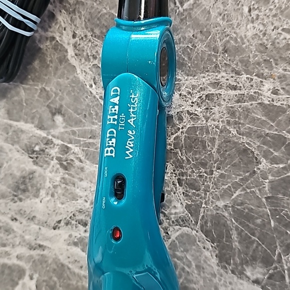 BEAD HEAD Wave Curling Iron - Picture 3 of 12